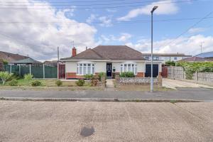 Photo of Laars Avenue, Canvey Island