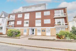 Photo of Brayburn Court, Leigh Road, Leigh-on-Sea
